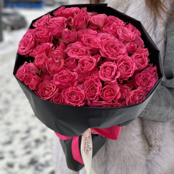 Букет из кустовых роз Глория (Glorious)