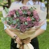 15 гвоздик Пинк блэк Молли с эвкалиптом