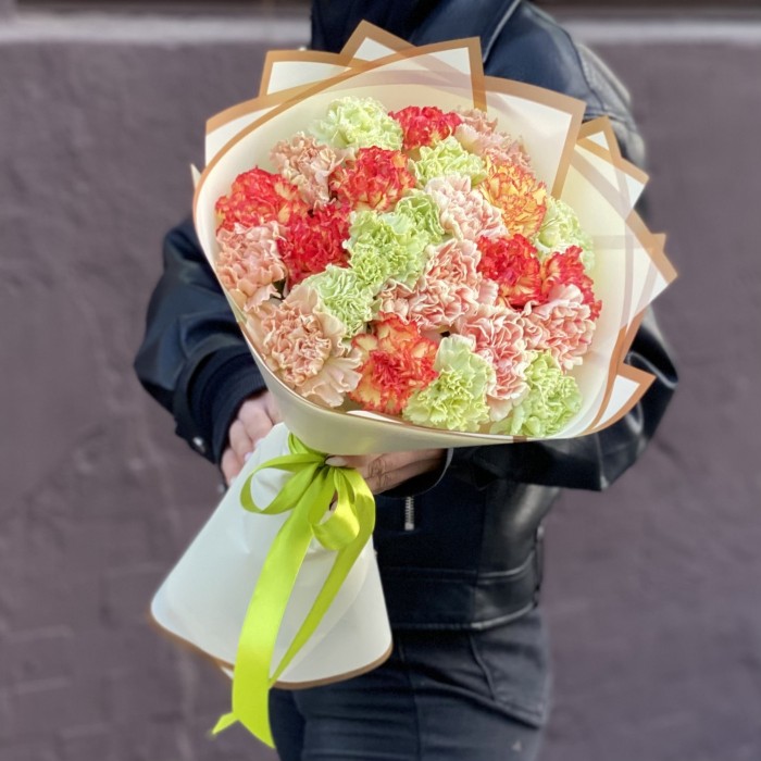 Букет 25 гвоздик микс