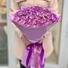 51 бело-фиолетовая гвоздика