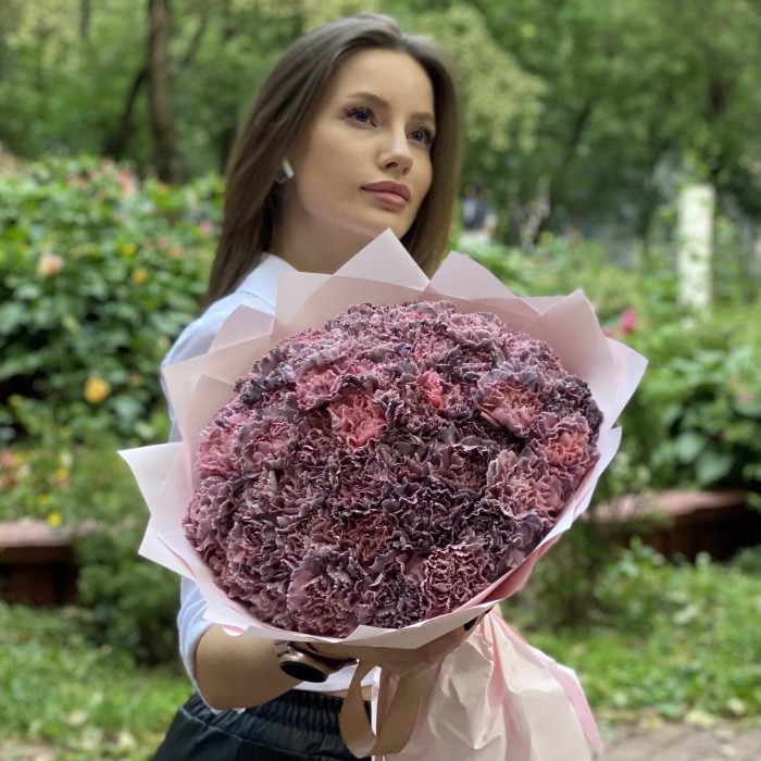 51 гвоздика Пинк блэк Молли