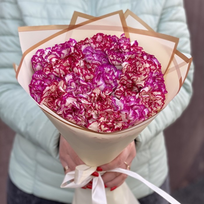 Букет яркий микс гвоздик