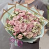 Букет из сиреневых кустовых роз Фурсато