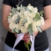 Букет невесты из кустовых пионовидных роз Мисс Бомбастик