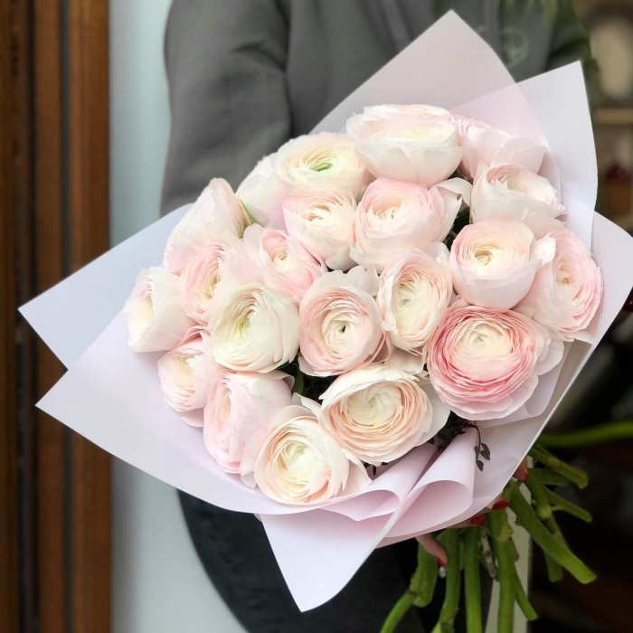 Букет Ранункулюс