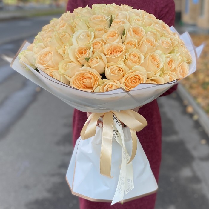 101 роза Пич Аваланш