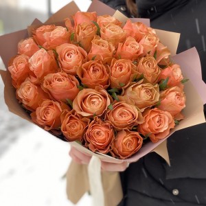 25 пионовидных роз Кахала 60 см 25 пионовидных роз Кахала 60 см