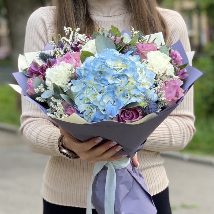 Букет Фрейя с гортензией