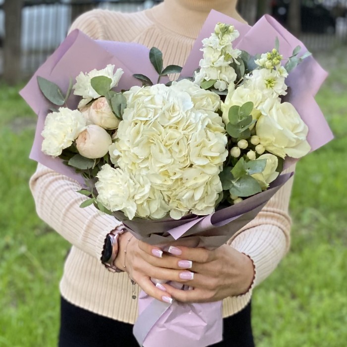 Букет Нежные сны с гортензией