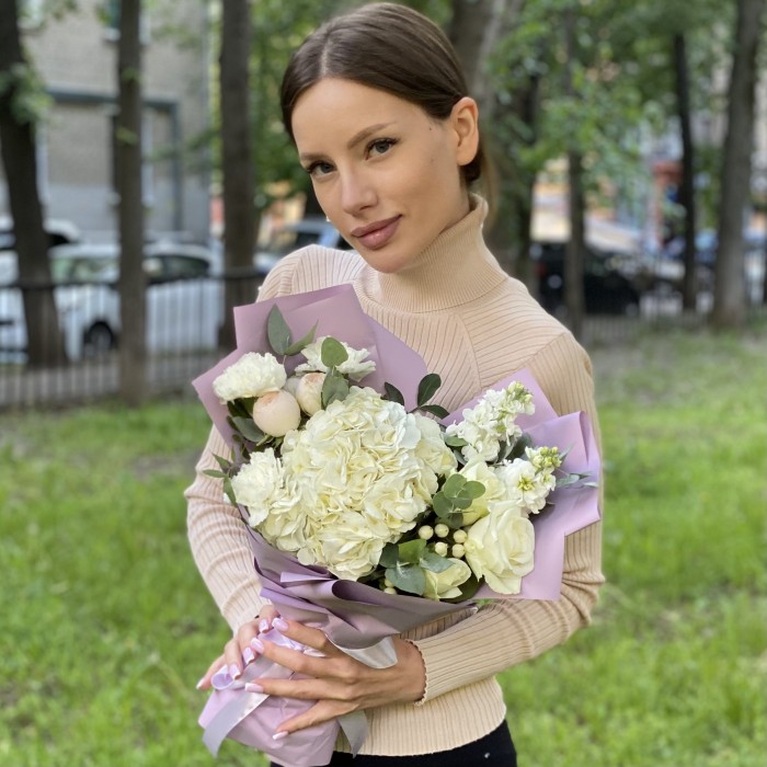 Букет Нежные сны с гортензией