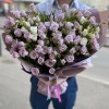 Букет  сиреневых кустовых роз
