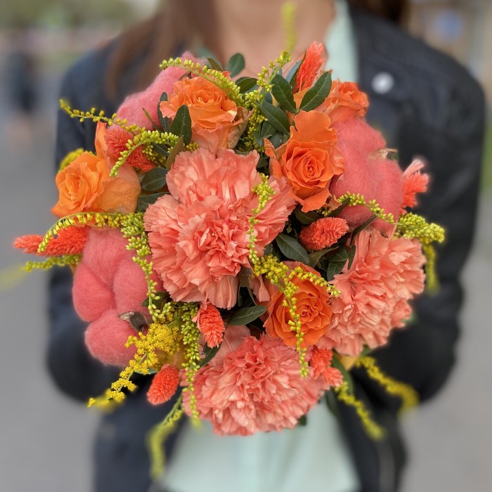 Мини композиция с цветами Оранжевая