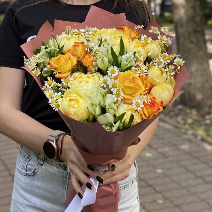 Букет с пионовидными розами Теплая дружба