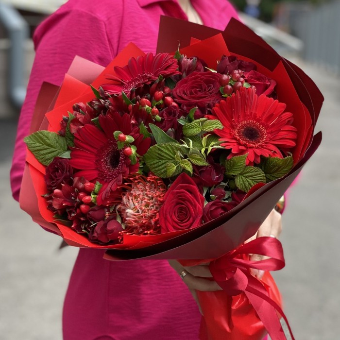 Букет с герберами Пленительный взгляд