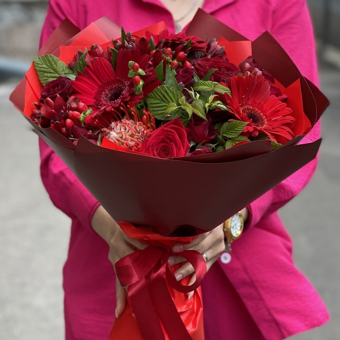 Букет с герберами Пленительный взгляд