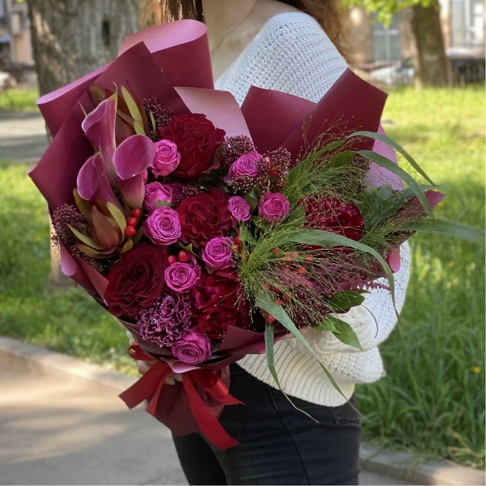 Букет Багровый этюд с каллами