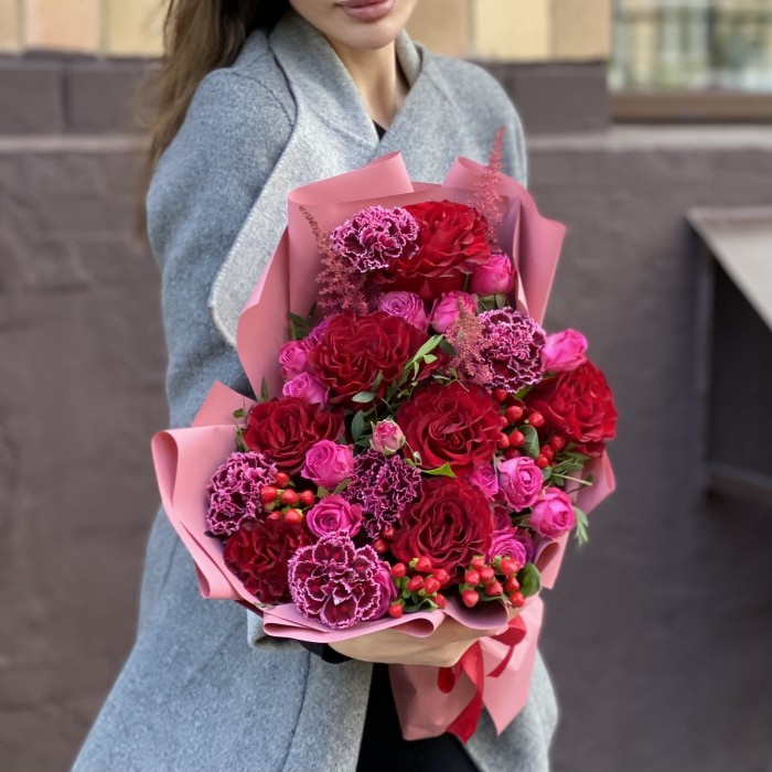 Букет Баллада о любви с пионовидными розами