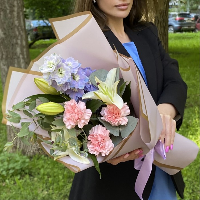 Букет Чувственность с лилией