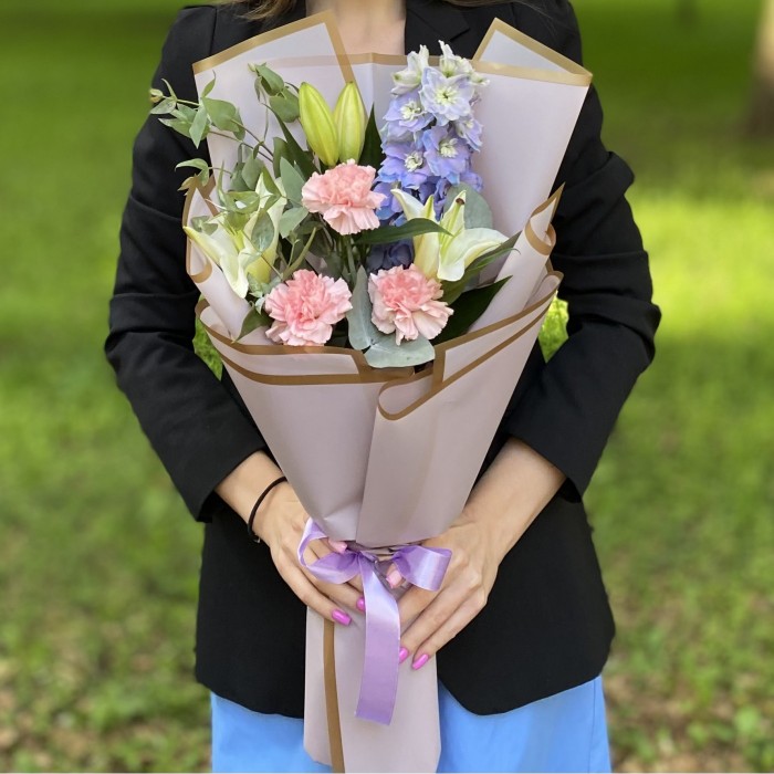 Букет Чувственность с лилией