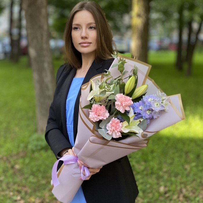 Букет Чувственность с лилией