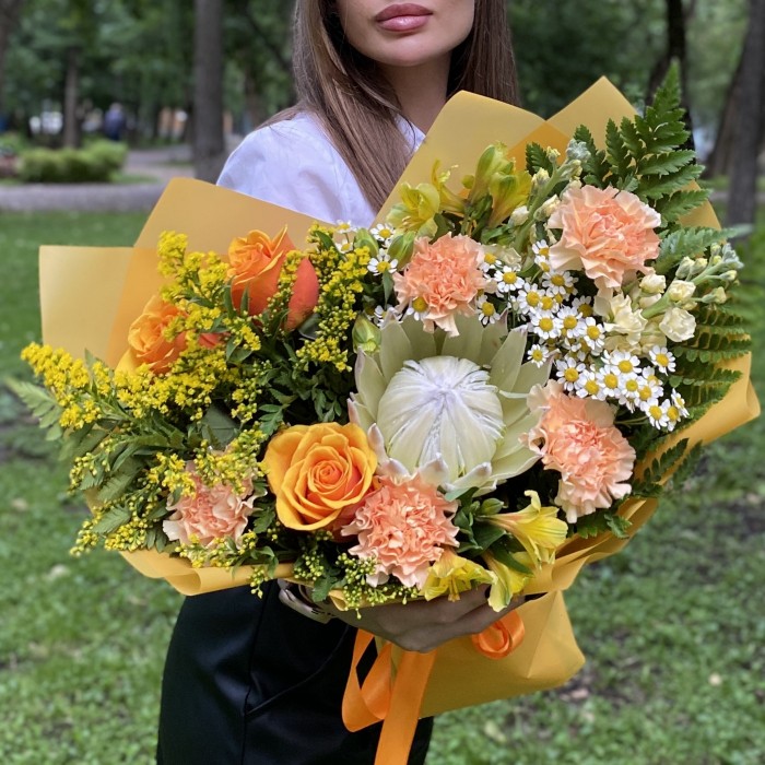 Букет с протеей Джоконда