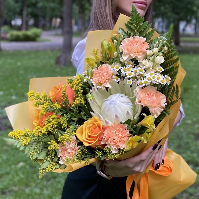 Букет с протеей Джоконда