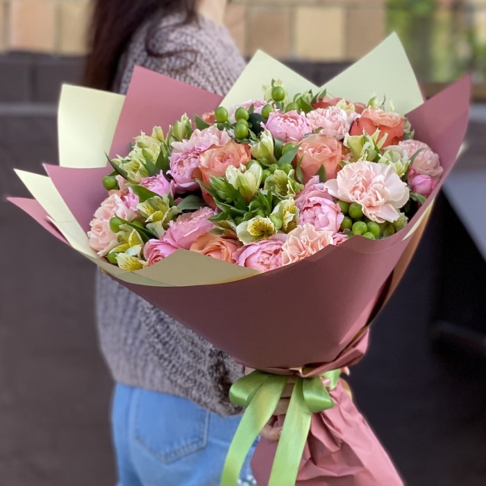 Букет Карамель с пионовидными розами