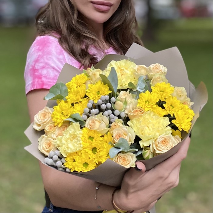 Букет Летняя феерия с хризантемами