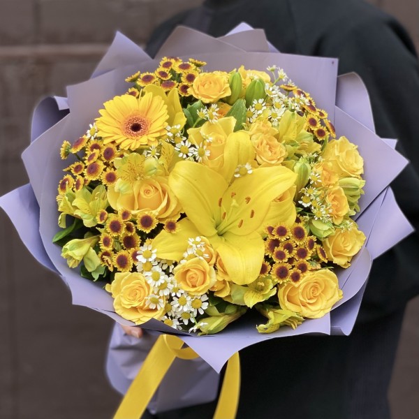 Букет с лилией Лето