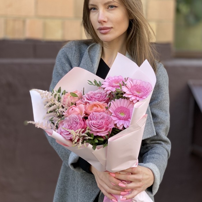 Букет Моя прекрасная леди с розовыми герберами