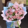 Букет Муза с пионами и диантусами