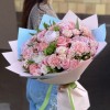 Букет Муза с пионами и диантусами