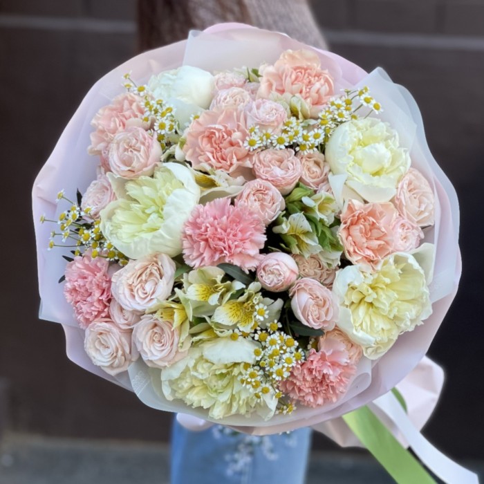 Букет Нежное утро с пионами