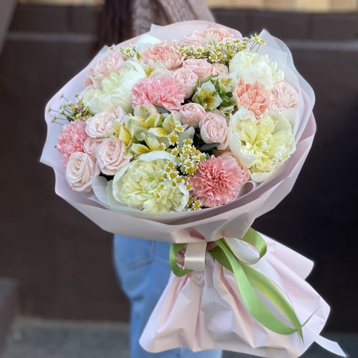 Букет Нежное утро с пионами