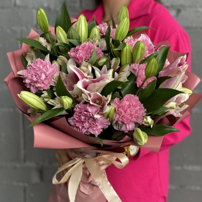 Букет с лилией Дивный сад