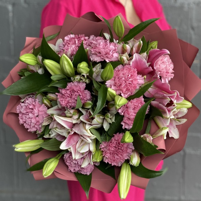 Букет с лилией Дивный сад