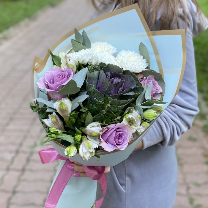 Букет с розами и альстромерией Осенняя симфония