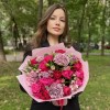 Букет с розами и гвоздиками Заветная мечта