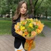 Букет с розами и хризантемами Теплый вечер