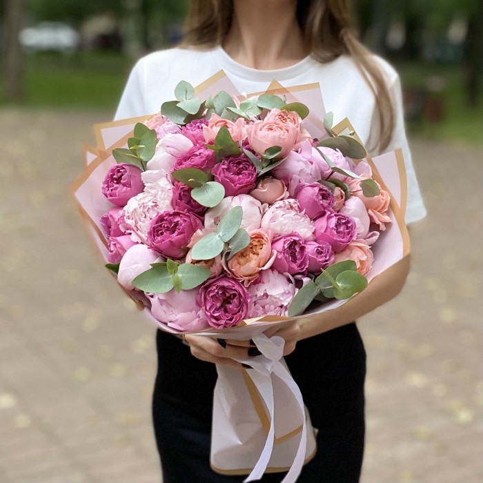 Букет с пионами Трепетная любовь