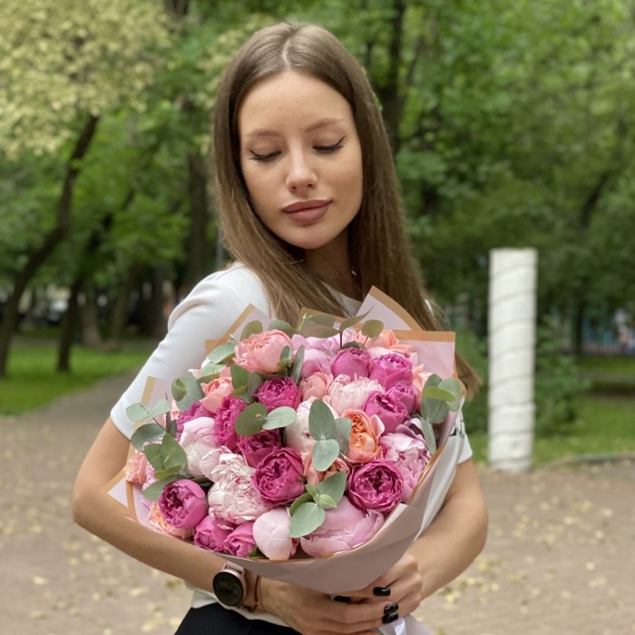 Букет с пионами Трепетная любовь