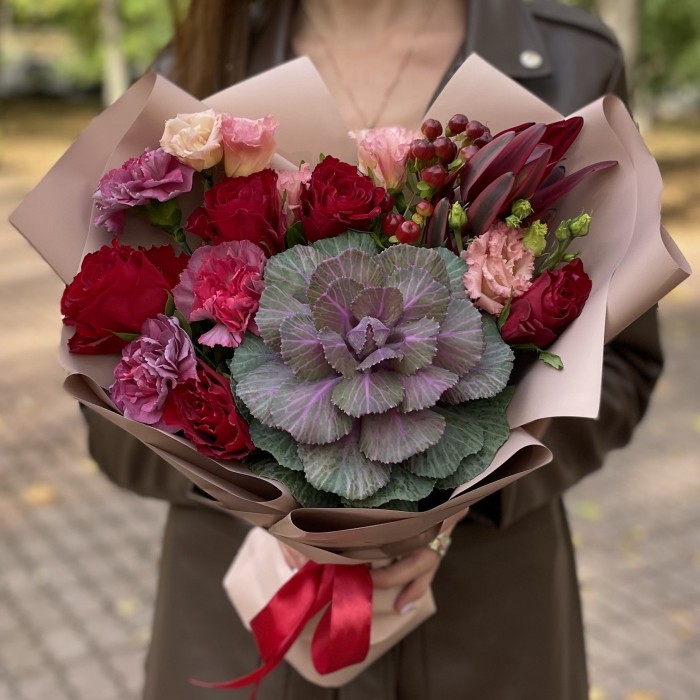 Букет Вечер в Париже с брассикой