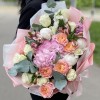 Букет Воздушный зефир с гортензией