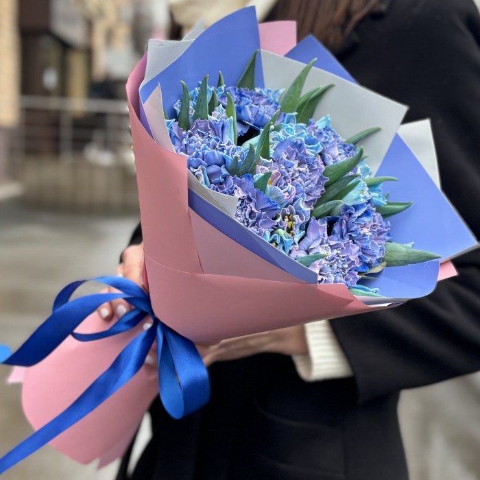 Букет с тюльпанами и диантусами Морской закат