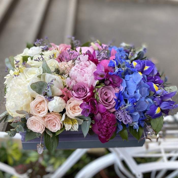 Композиция с цветами Премиум