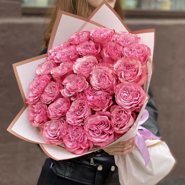 25 пионовидных роз Кантри блюз 50 см