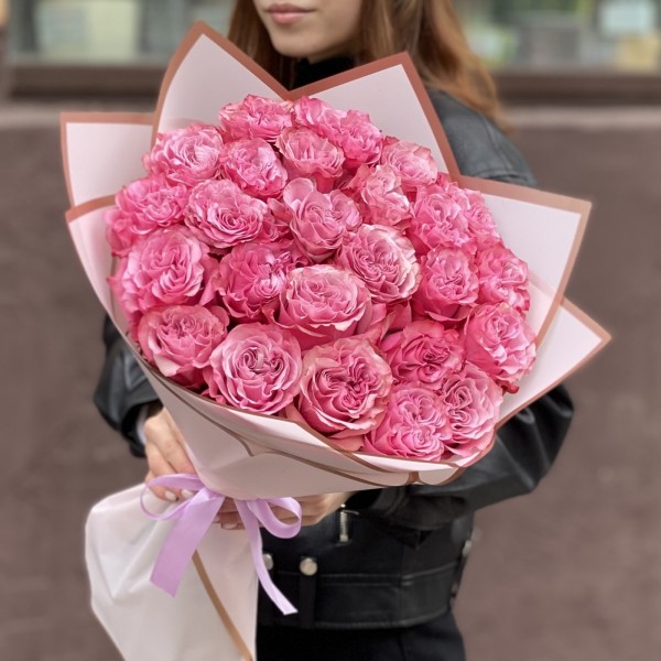 25 пионовидных роз Кантри блюз 50 см