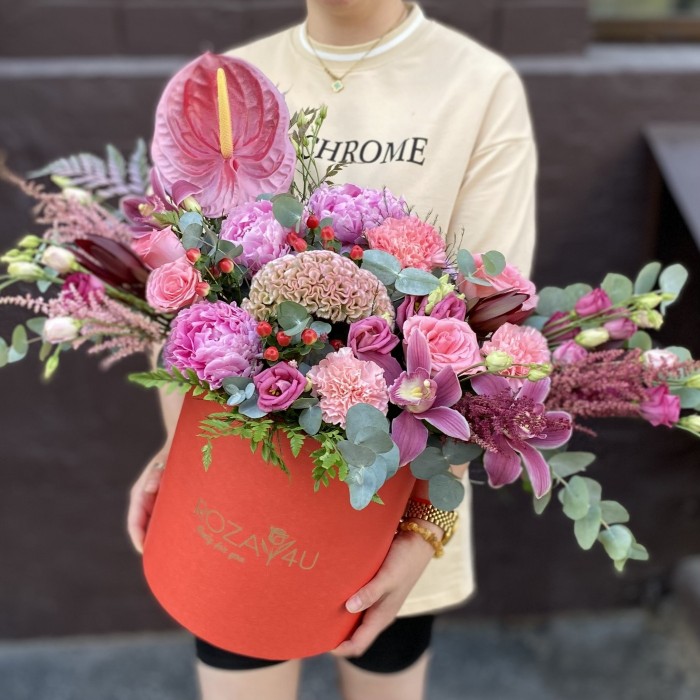 Композиция с антуриумом Эмоции любви