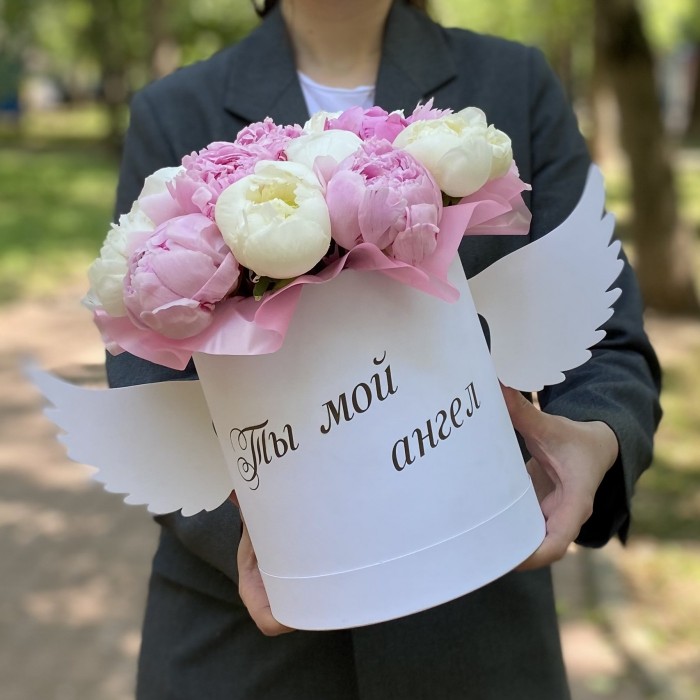 Композиция  с пионами Ты мой ангел