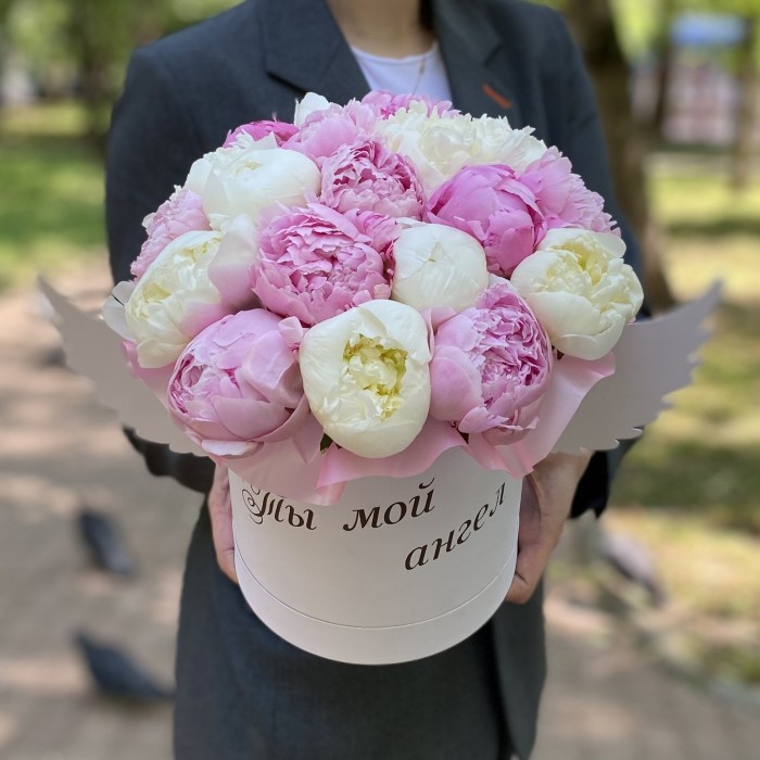 Композиция  с пионами Ты мой ангел